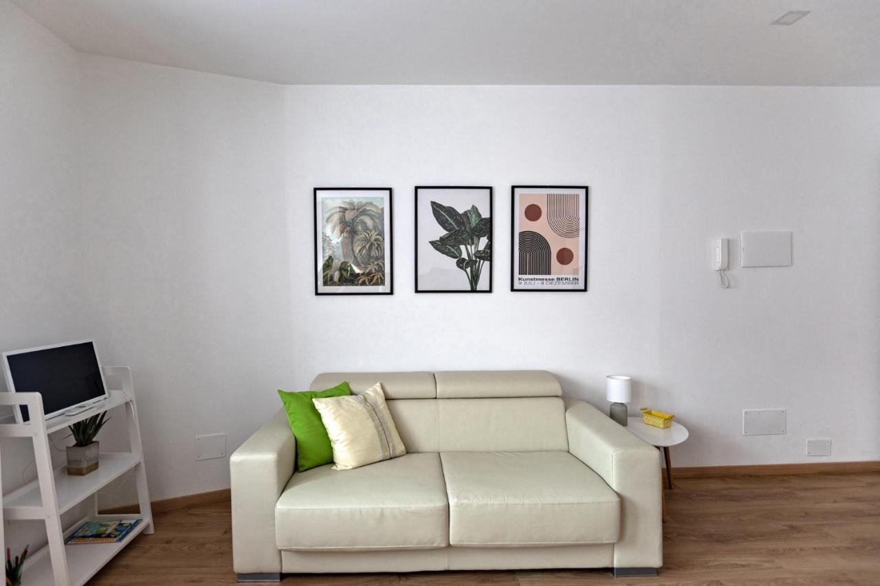 Ferienwohnung Casa Amelia Domodossola Exterior foto